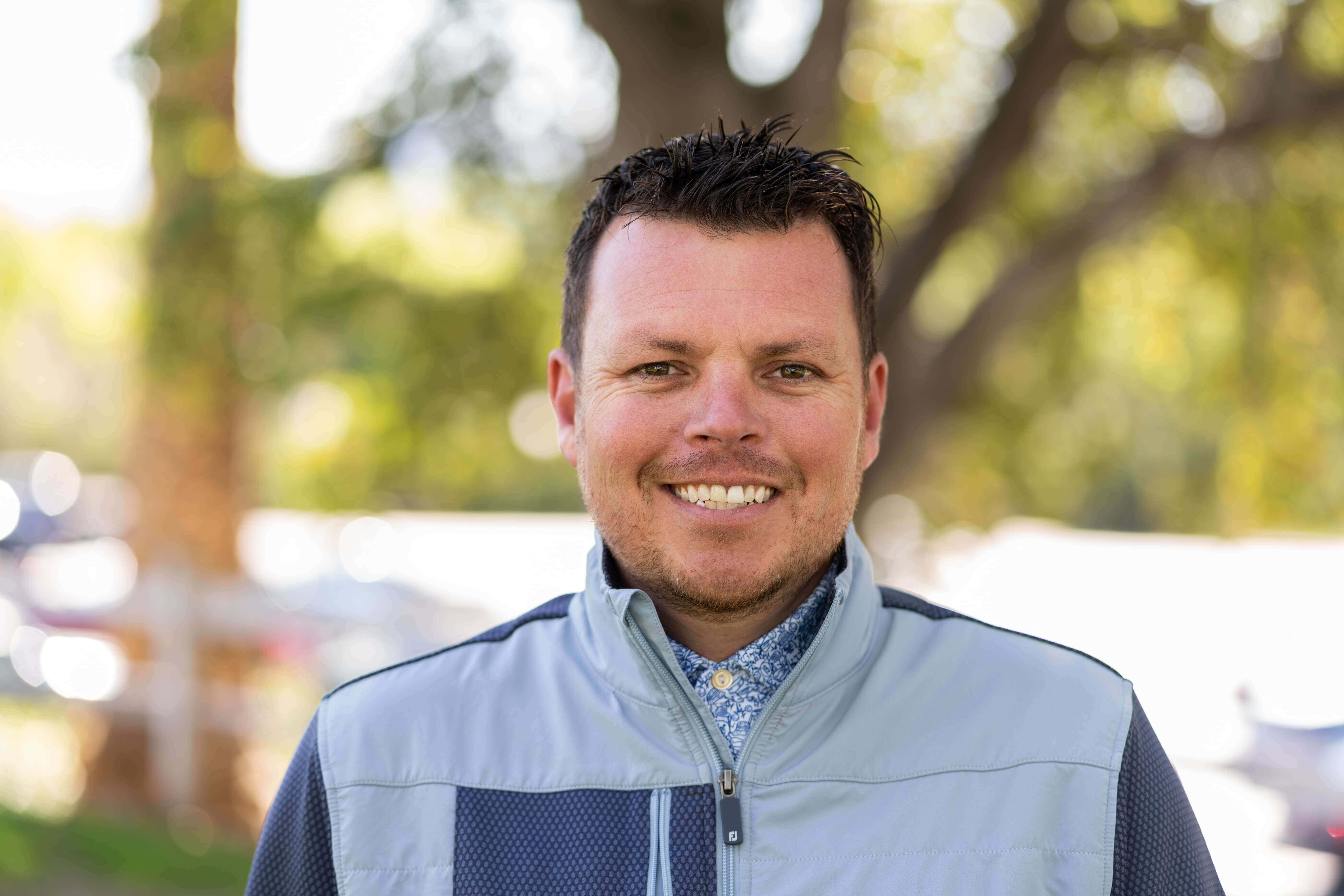 photo of Brett Faulkner